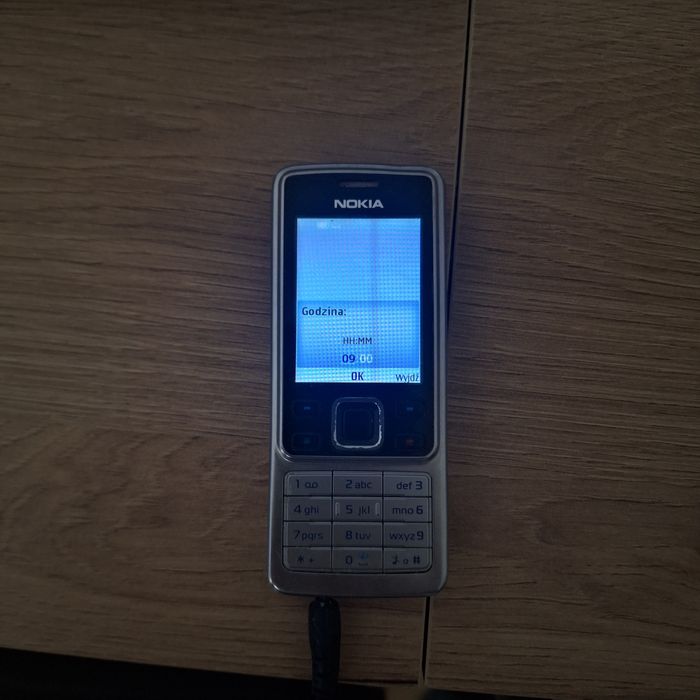 Nokia 6300 z ladowarka