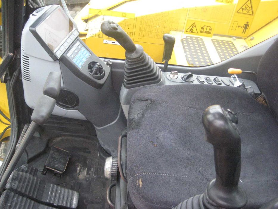 Koparka Gąsinicowa KOMATSU PC 118MR z 2014r.