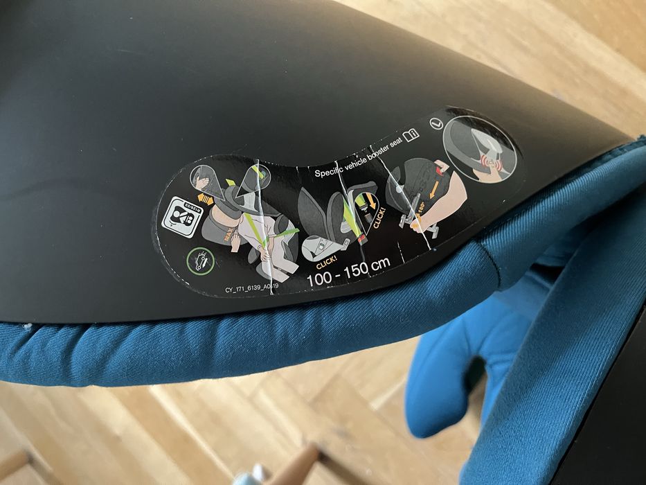 Fotelik Cybex Solution S2 i-Fix / 15-36 kg / 100-150 cm