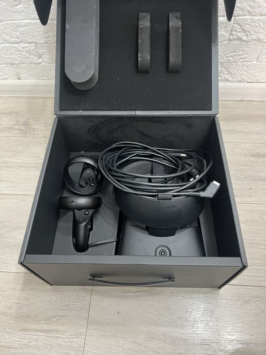 Окуляри віртуальноі реальності VR Oculus rift S