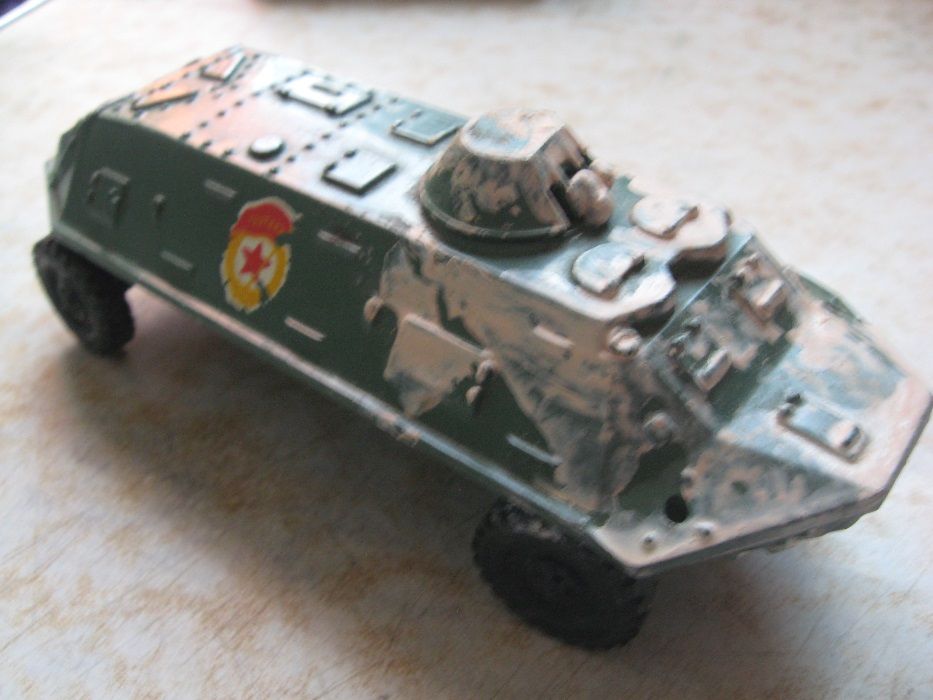 БТР бронетранспортер броневик модель