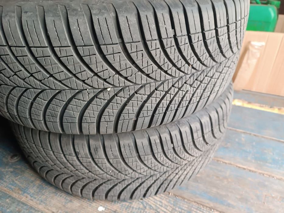 Продам резину 205/55/r16
