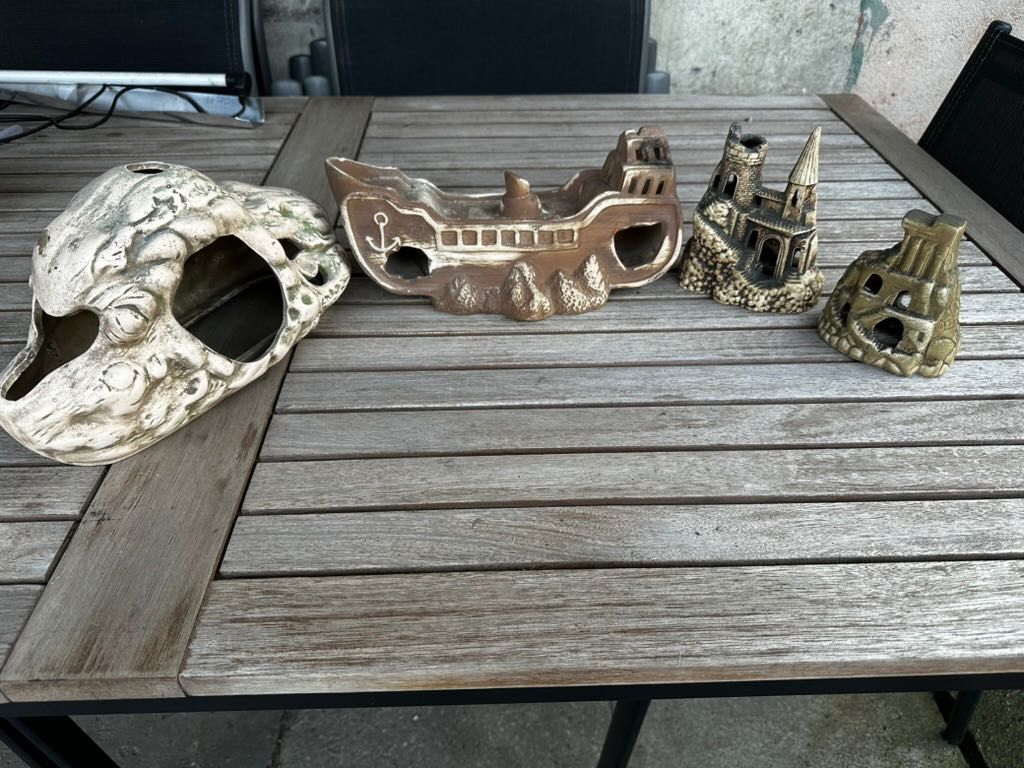Statek Jama Skała Zamek ceramiczny ozdoby akwarium
