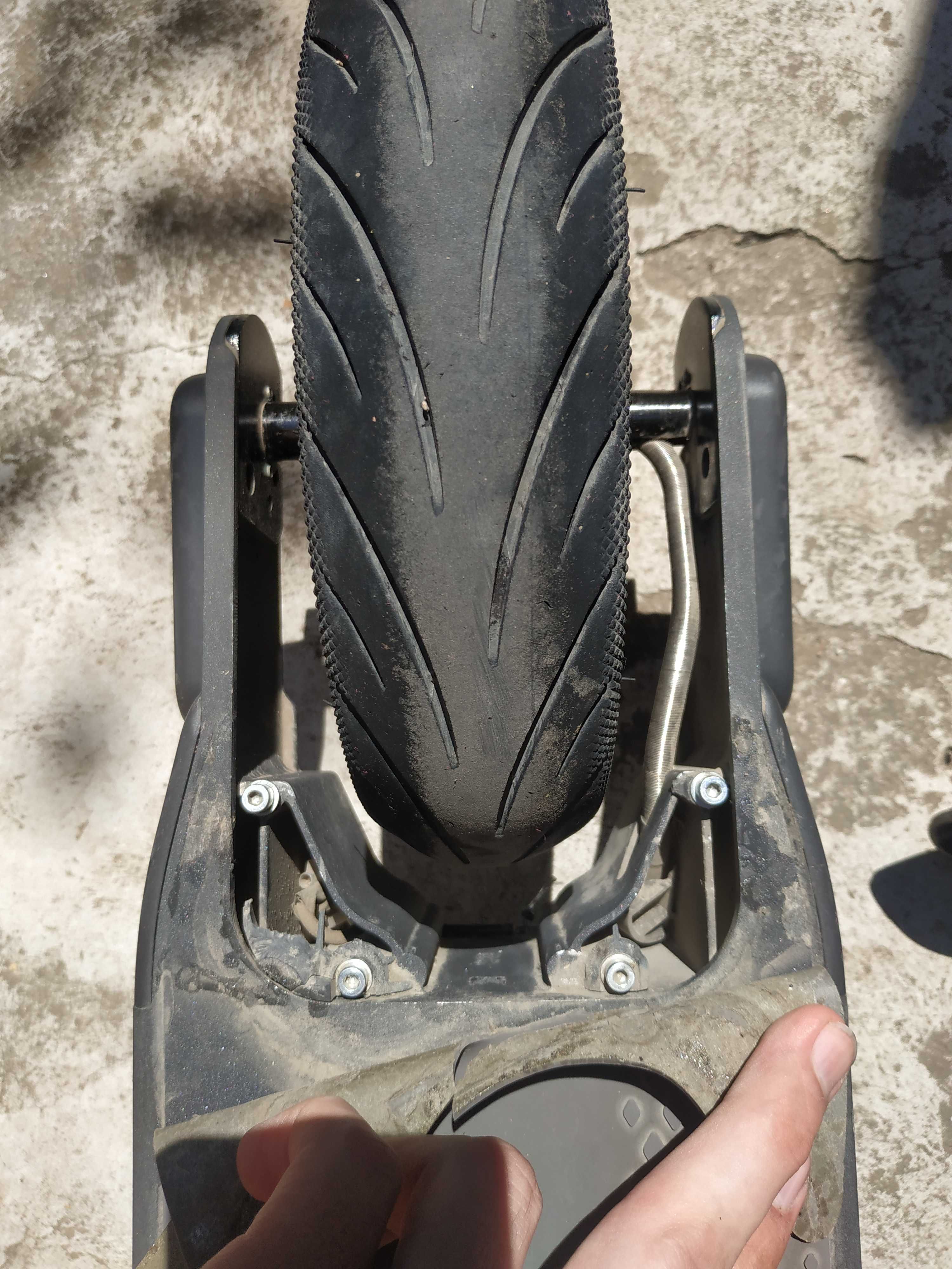 Електросамокат Ninebot KickScooter MAX G30P электросамокат