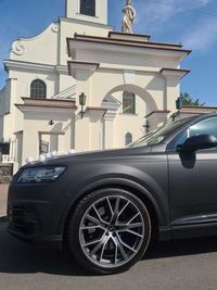 Wyjątkowe AUDI SQ7 do ślubu Komfort&Sport. Mruczący 4-litrowy silnik