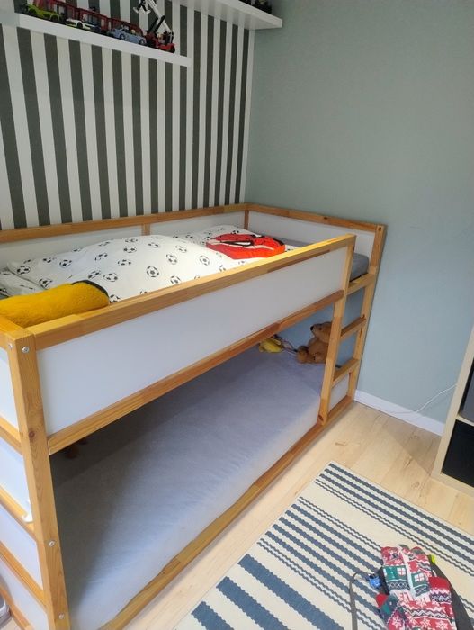 Łóżko Ikea Kura + materace