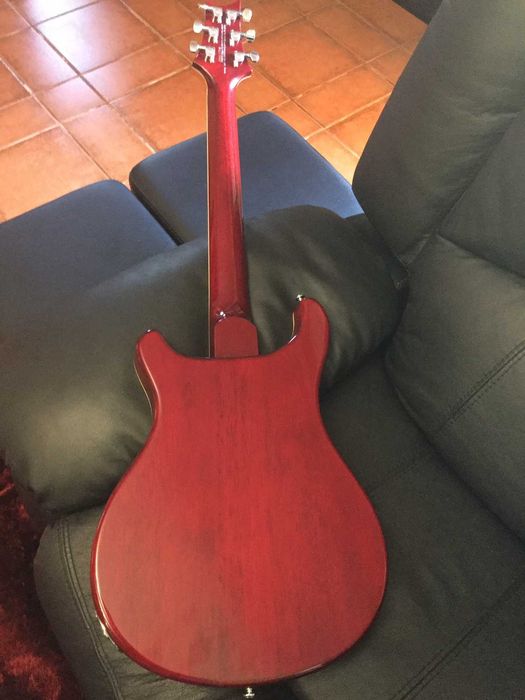 Guitarra Prs Se semi hollow bigsby