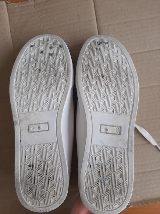 Кросівки жіночі (кеди) Girnaive 39р, шкіра (кожа) білий колір