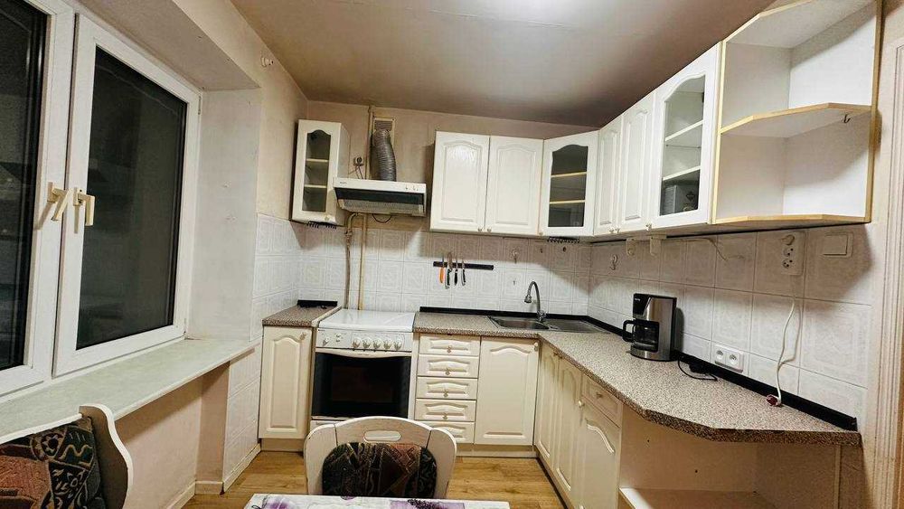 Оренда трикімнатної на Оболоні, Г. Дніпра 20б, Київ