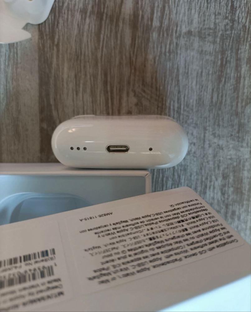 Apple AirPods Pro 2