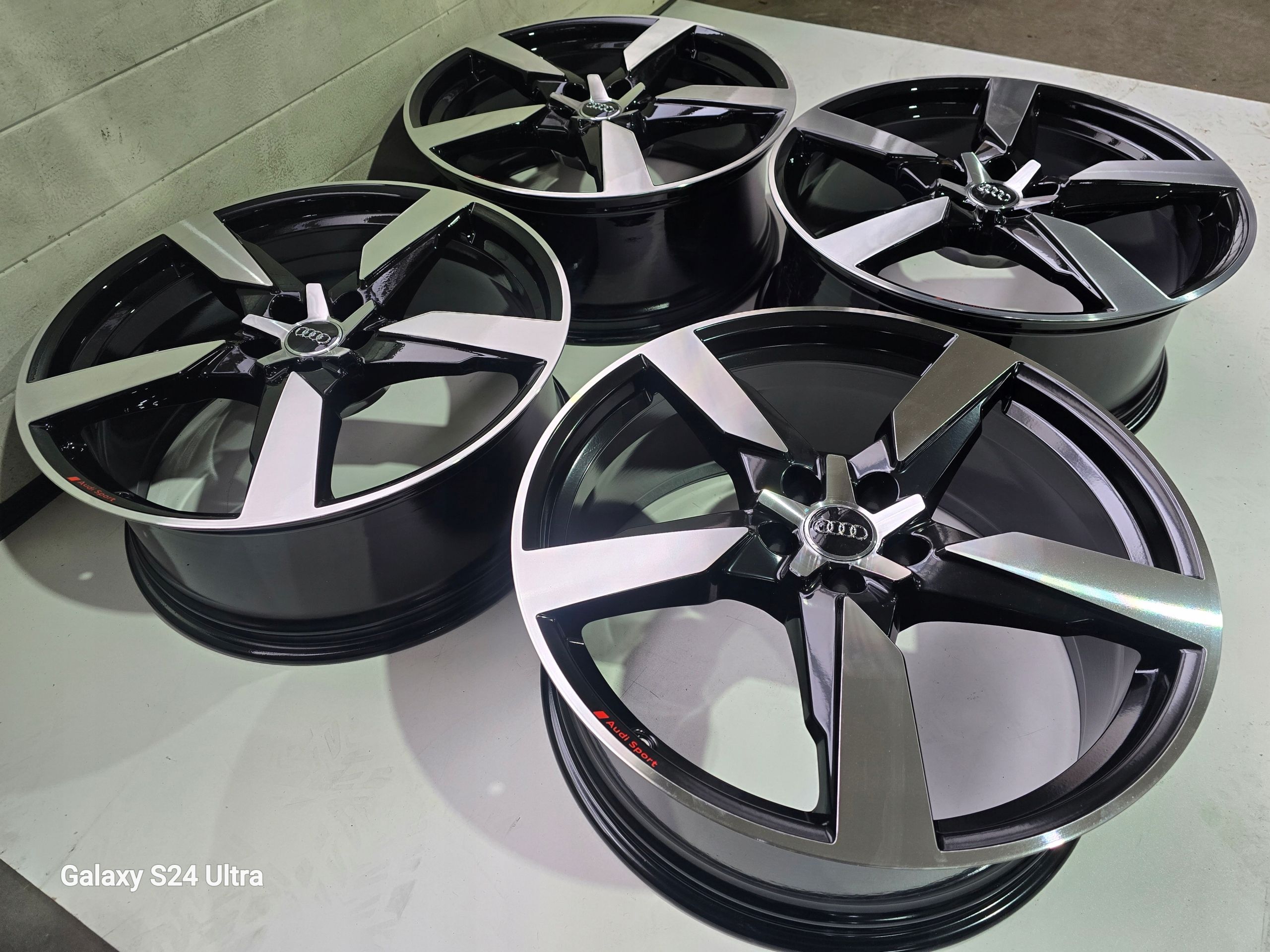 Audi Sport Q5 SQ5 A6 S6 C7 C8 A7 S7 A8 5x112 21'' ET34