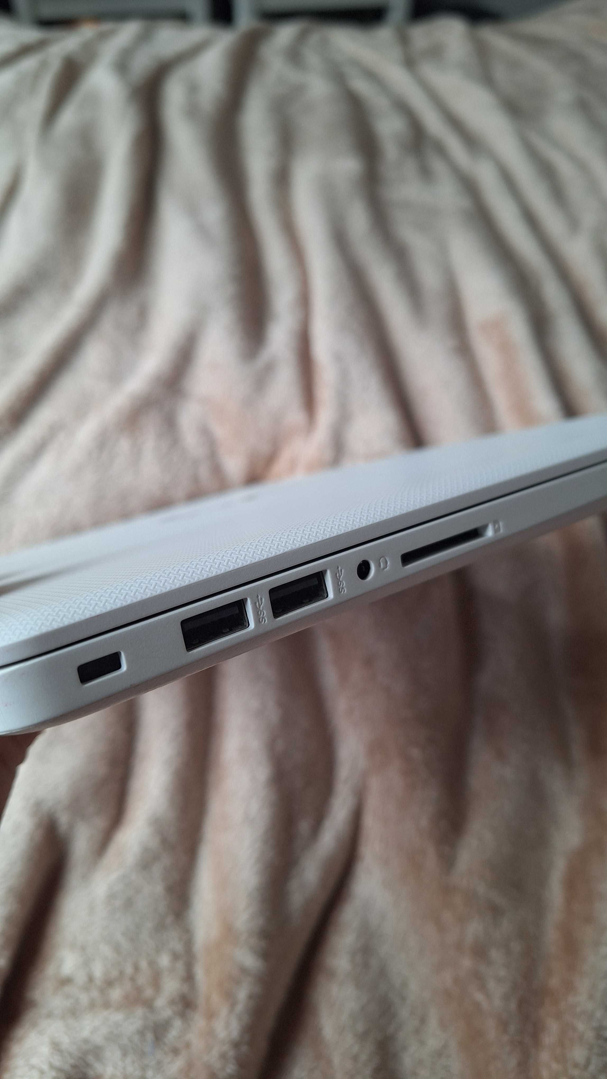 Laptop HP 14 i3-6006U/8GB/240SSD Świetny stan! Windows 10 BOX