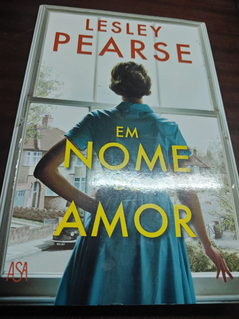Em Nome do Amor  de Lesley Pearse