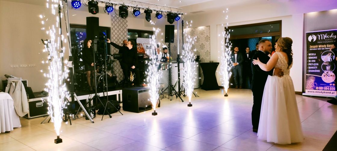 Ciężki dym, Fotobudka 360, wiatraki iskier, fotobox, atrakcje