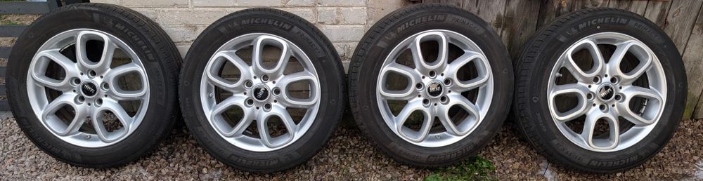 4x Koła Alu MINI Cooper 5x112 R16 6.5 J et 54 opony Michelin 2021 rok