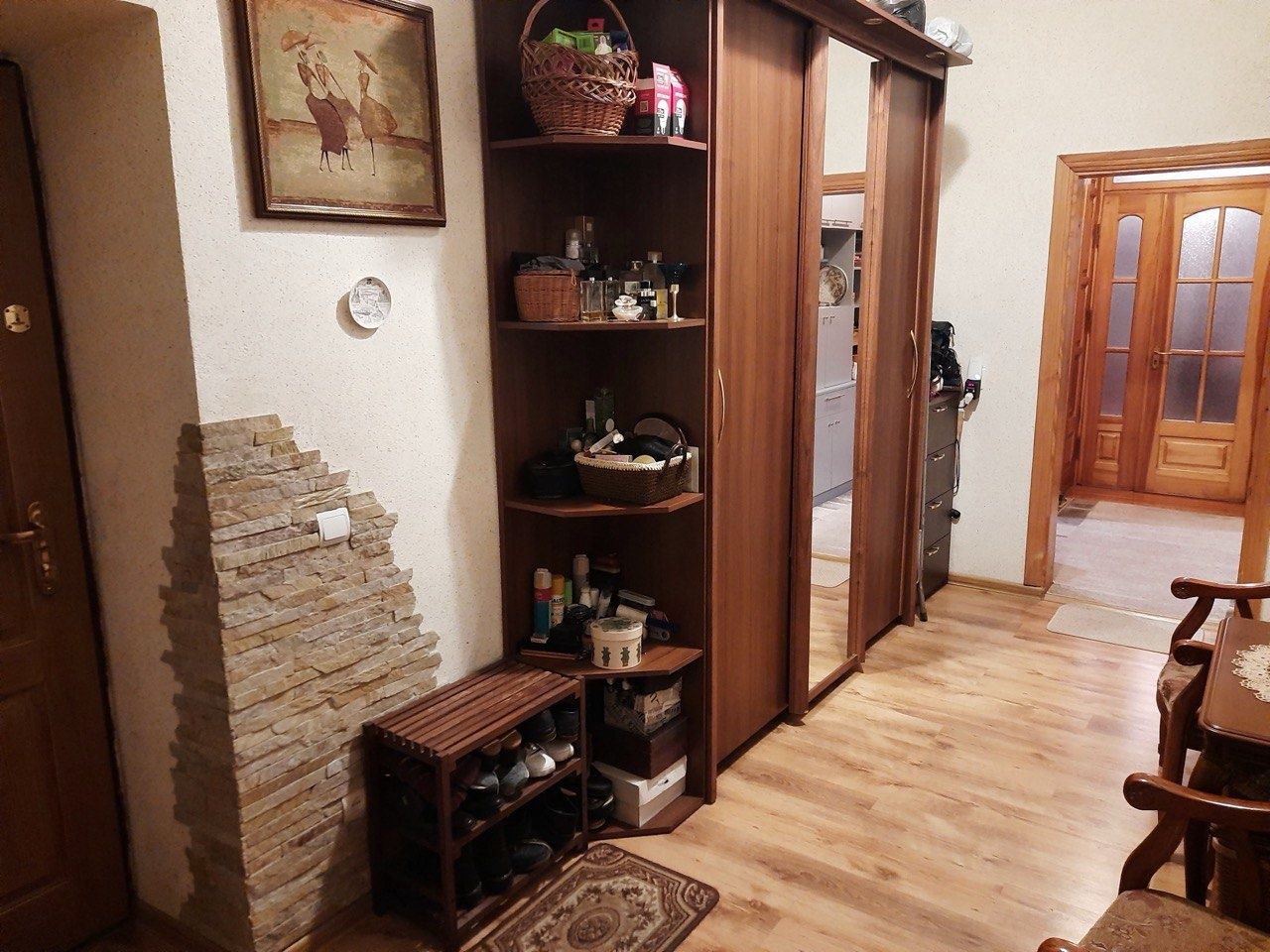 Продам 3-х кімнатну квартиру в центрі вул.Насипна