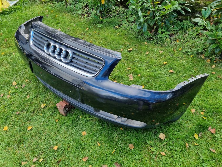 AUDI A3 8L lift (00-03)- ZDERZAK przedni przód hokej grill