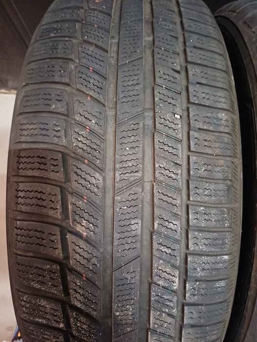 Шини Toyo зима 205/55 r17