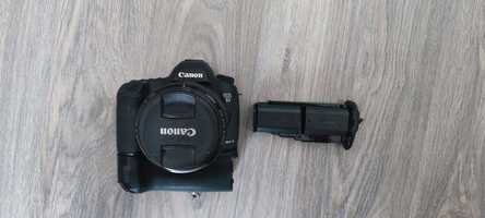 Canon 5D Mark III | Full Frame