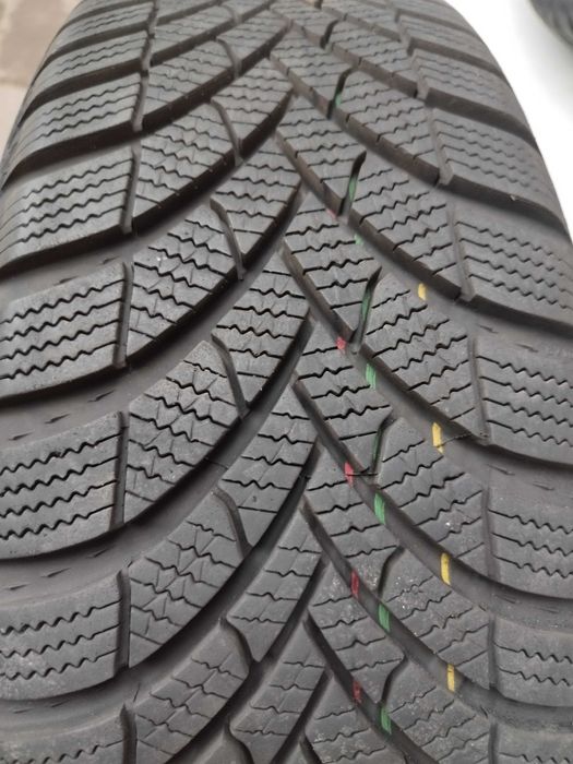 2024R j.NOWE 195/65R15 ZIMOWE 5x114,3 oryginał TOYOTA Corolla e21