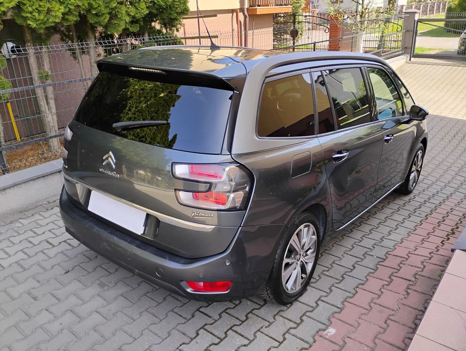 Citroën C4 Grand Picasso GRAND 2016r, Salonowy. 2.0HDI 150KM. Po kolizji. Jeździ.