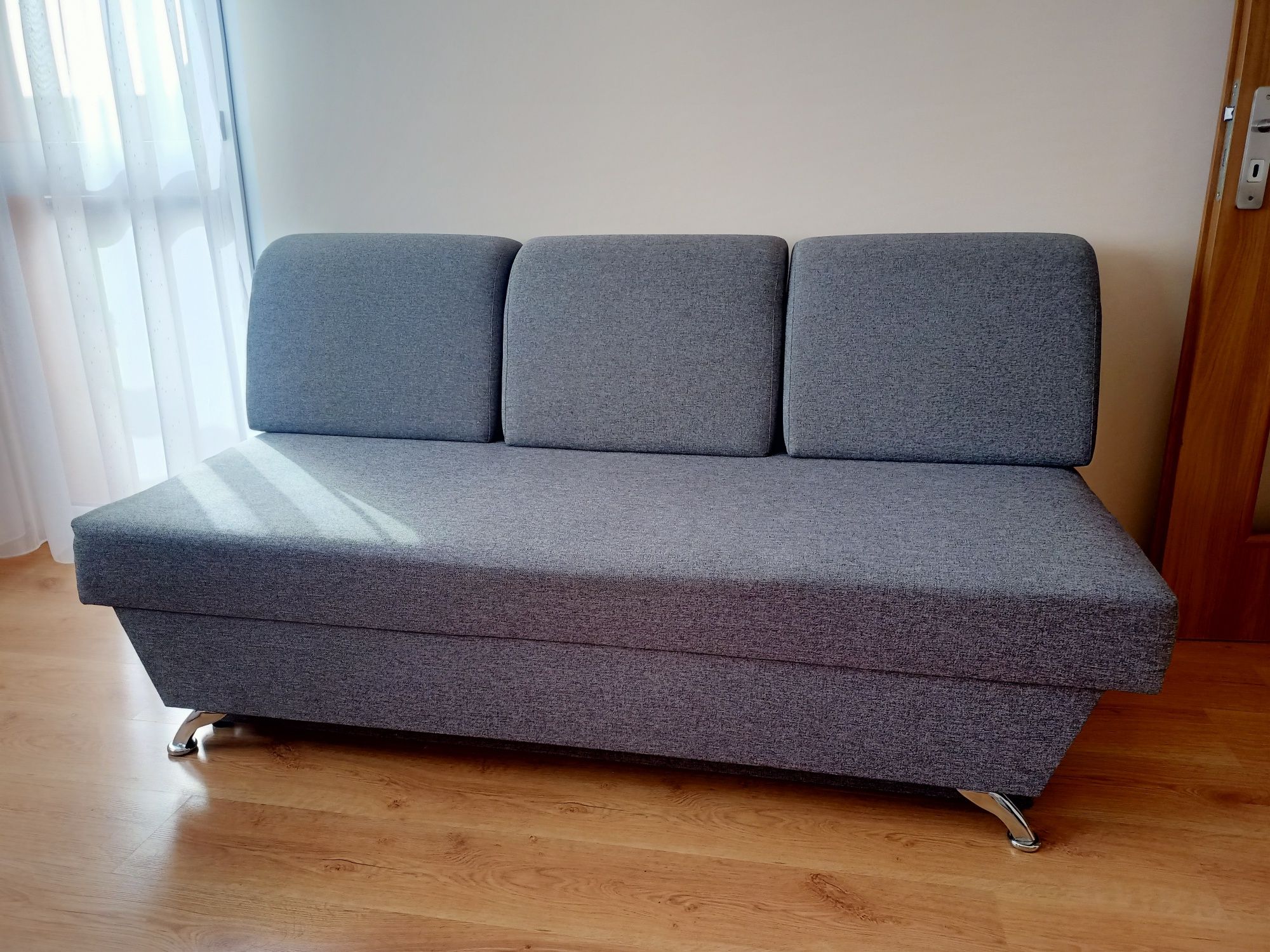 Kanapa - łóżko, sofa