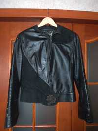 Жіноча шкіряна куртка 
Antonio Rossini Milano 1937 xs