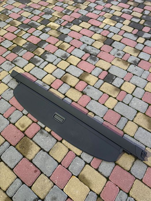 Шторка в багажник кю7 Q7 15рік 19р. Та 19 рік 23 рік