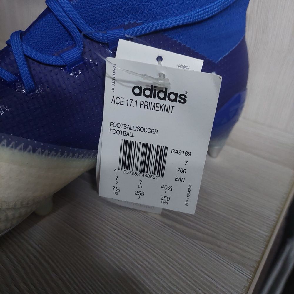 Чоловічі футбольні бутси Adidas