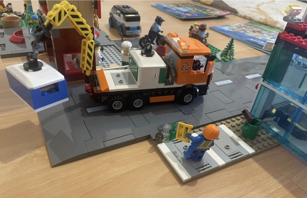 Lego City 60291 и 60292 Центр города оригинал