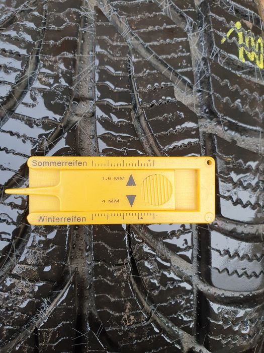 sprzedam opony używane zimowe PAXARO 185/65/R15