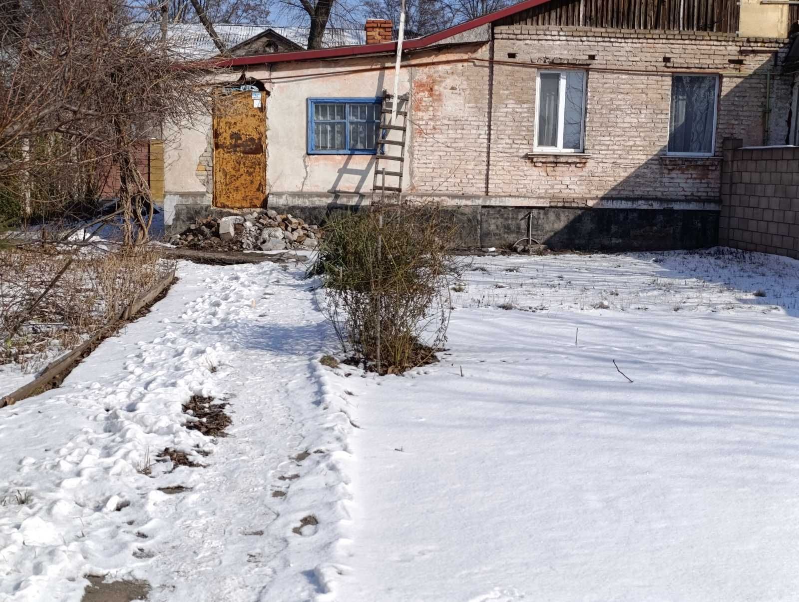 ПРОДАЖ 1-кімн. котеджу на вул. Дальній (селище Будівельників) (А)
