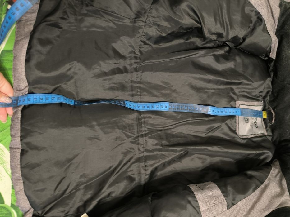 Куртка зимняя на рост 140