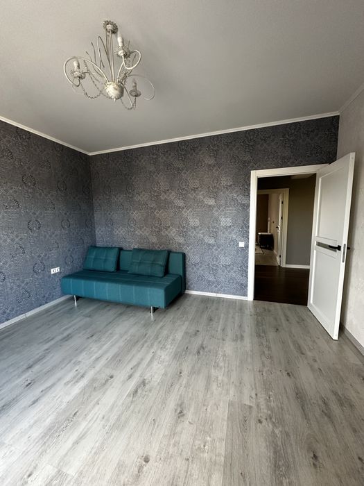 Будинок з Ремонтом та меблями в Бучі, район нової забудови