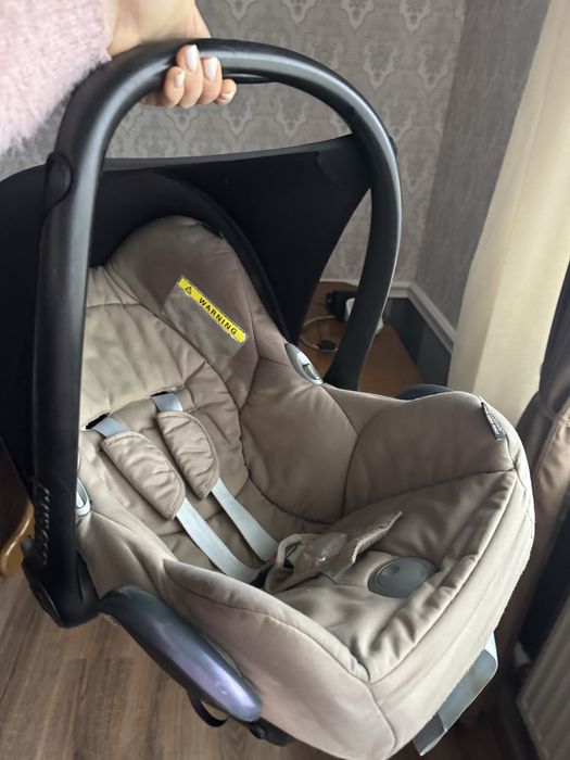 Автокрісло Maxi Cosi CabrioFix