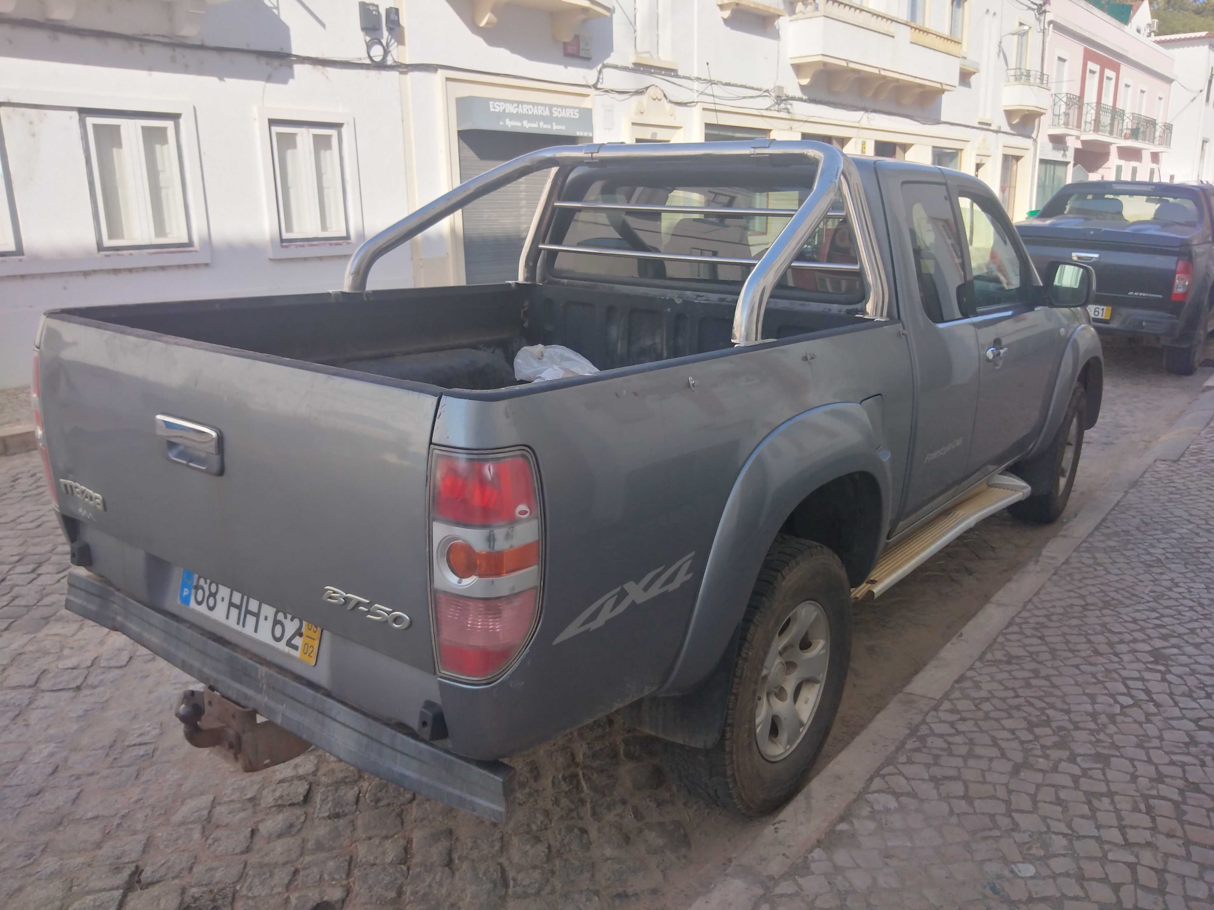 Mazda bt50 em muito bom estado