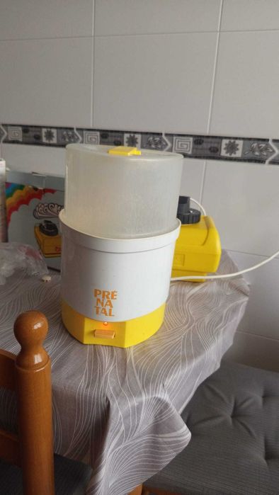 Ofereço Cama de viagem/Estrelizador/máquina de vapor/Bomba de leite