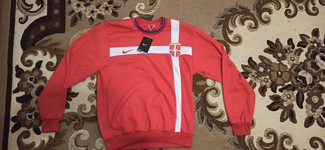 Блуза Nike збірної Сербії.