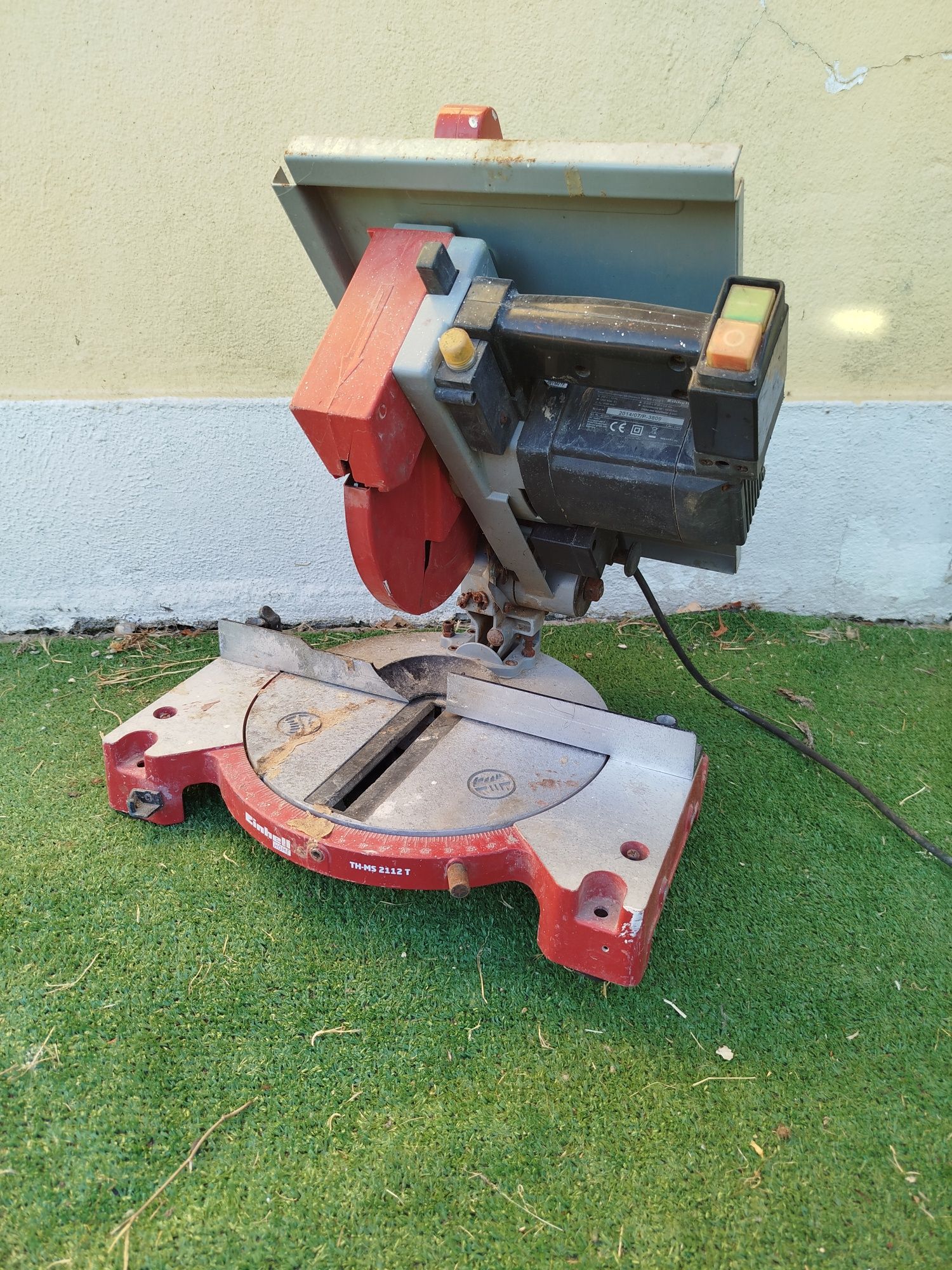 Serra Einhell TH-CS 2111 T