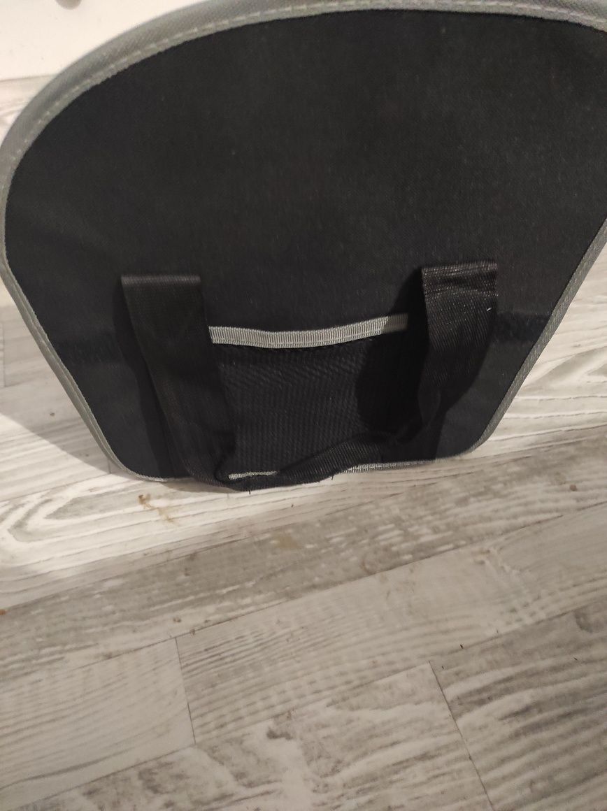 Organizer auto . szafa