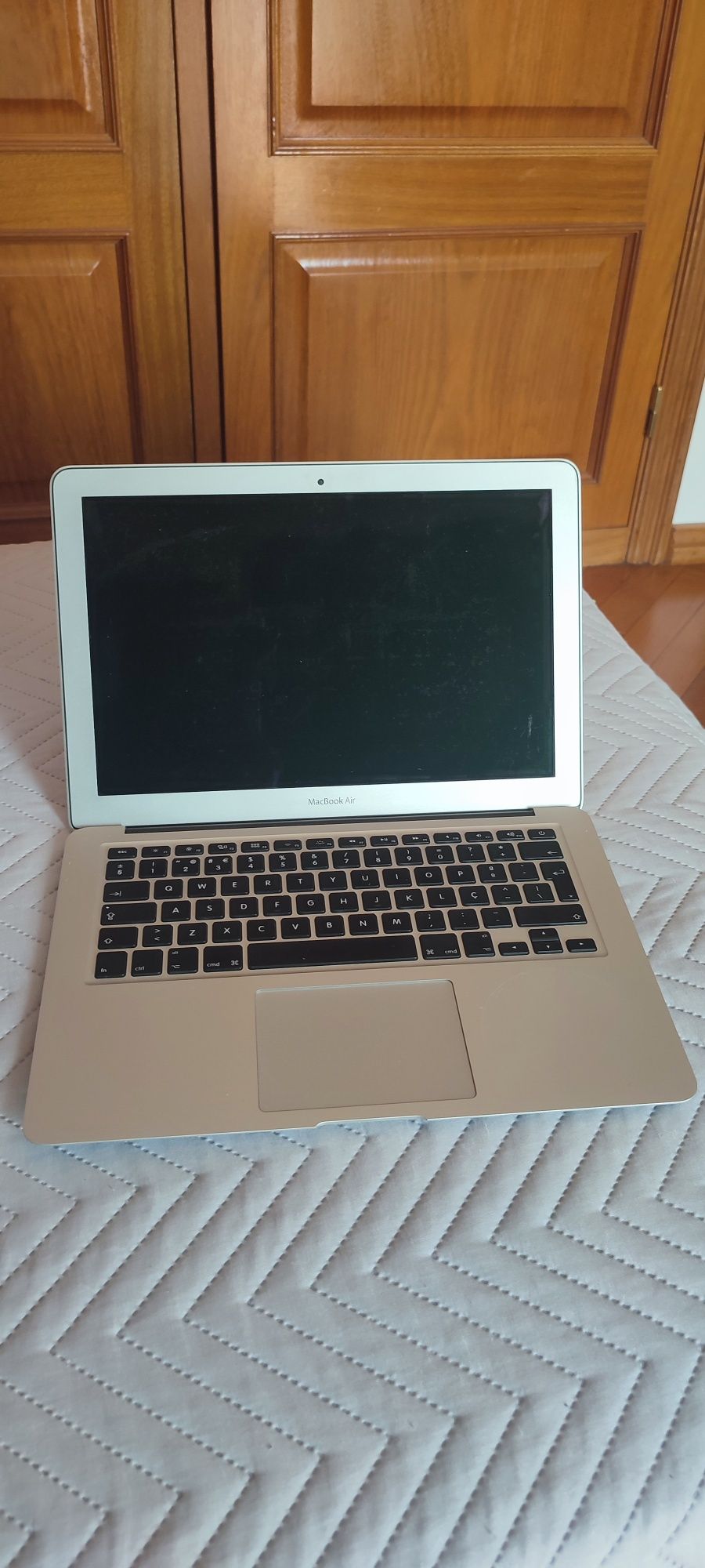 MacBook Air A1466