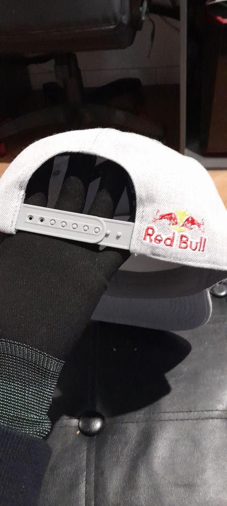 Bone Snapback new era Red Bull
