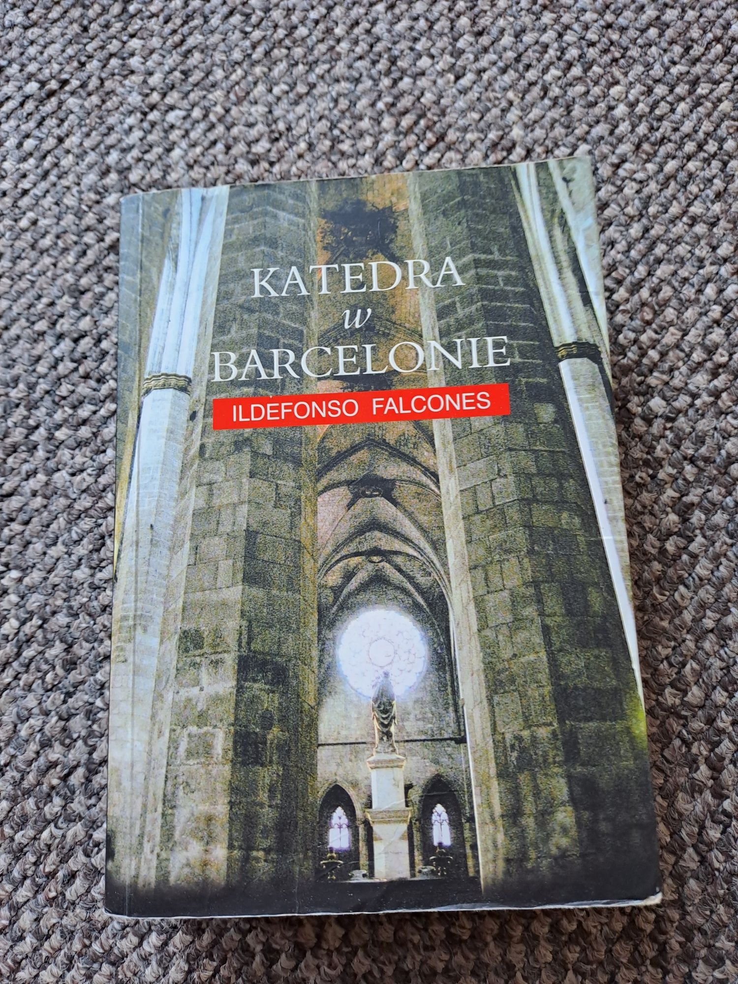 Książka "Katedra w Barcelonie"