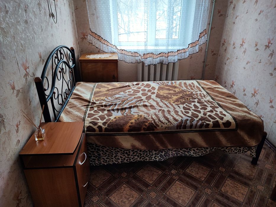 Продам ліжко металеве 1,2х2,0м, з матрацом Матролюкс "Sofia"