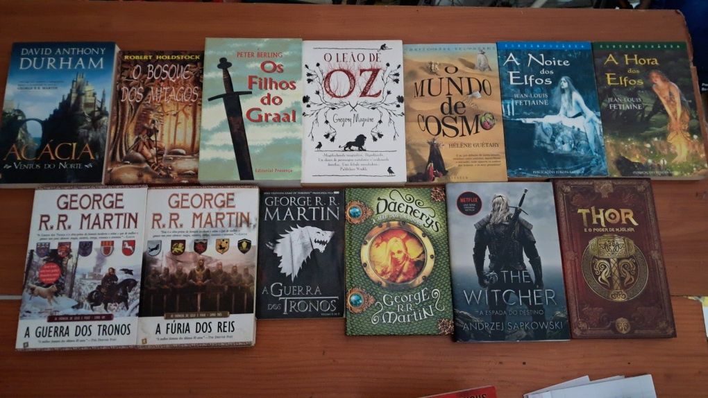 Literatura fantástica variada.
