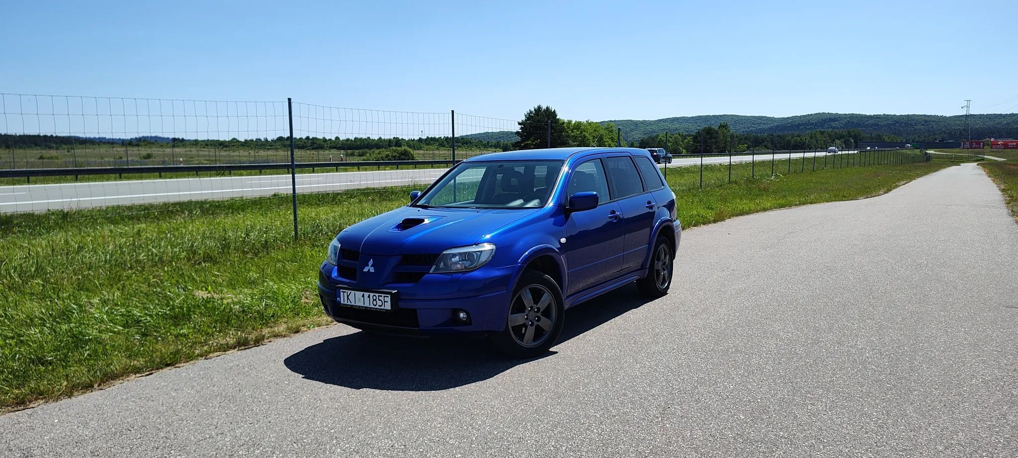 Mitsubishi Outlander Outlader Turbo 4g63T LPG 1.5 roku 2 kpl kół do negocjacji