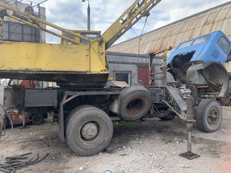 Кран маз 500 грузоподьемность 10т