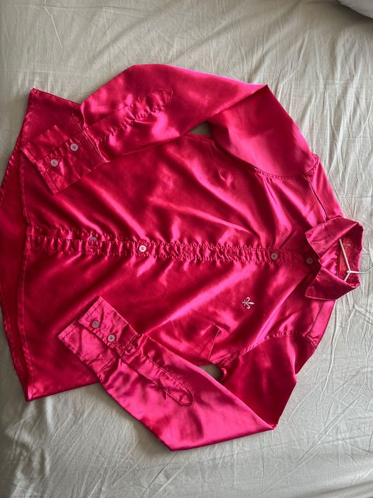 Camisa social de cetim cor rosa