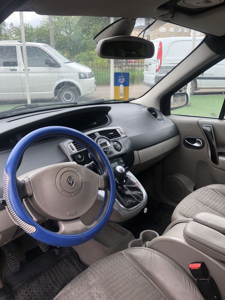 Renault Megane Scenic