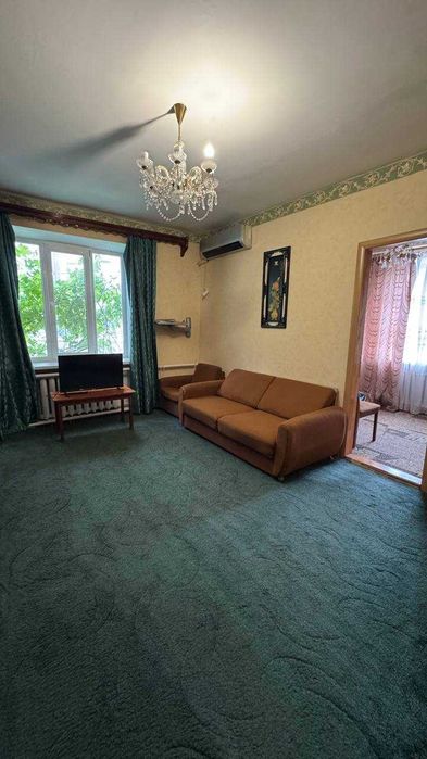 Квартира с ремонтом и мебелью недалеко от центра